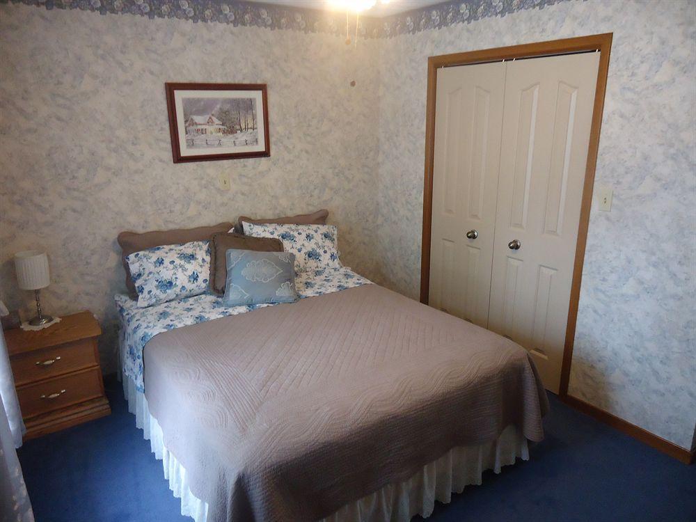 Trillium Bed & Breakfast ไนแอการาฟอลส์ ภายนอก รูปภาพ