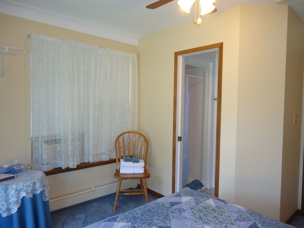 Trillium Bed & Breakfast ไนแอการาฟอลส์ ภายนอก รูปภาพ