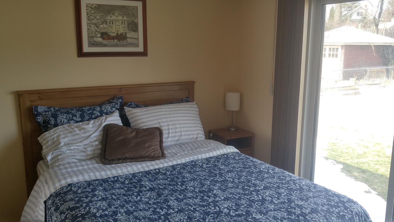 Trillium Bed & Breakfast ไนแอการาฟอลส์ ภายนอก รูปภาพ