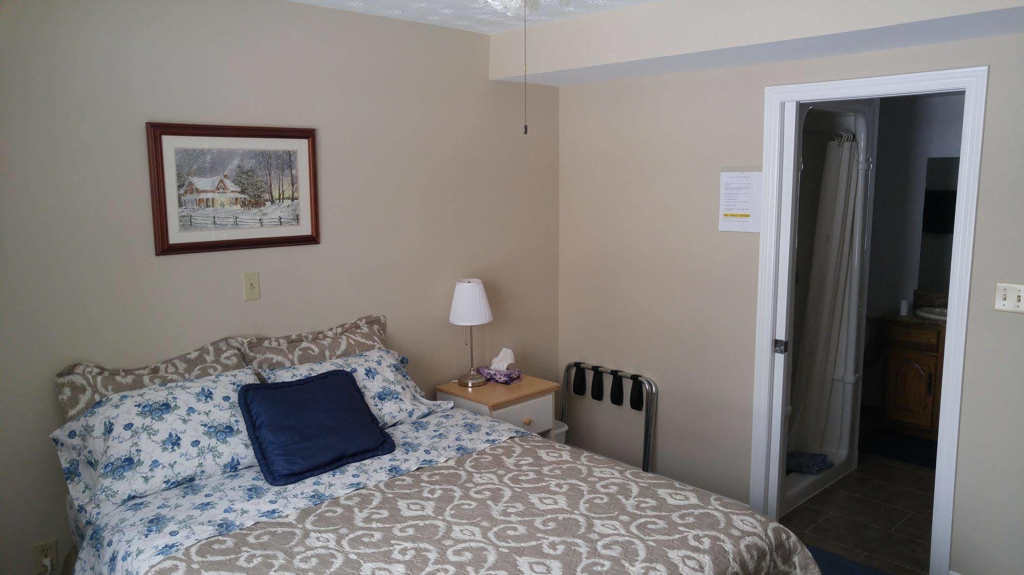 Trillium Bed & Breakfast ไนแอการาฟอลส์ ภายนอก รูปภาพ